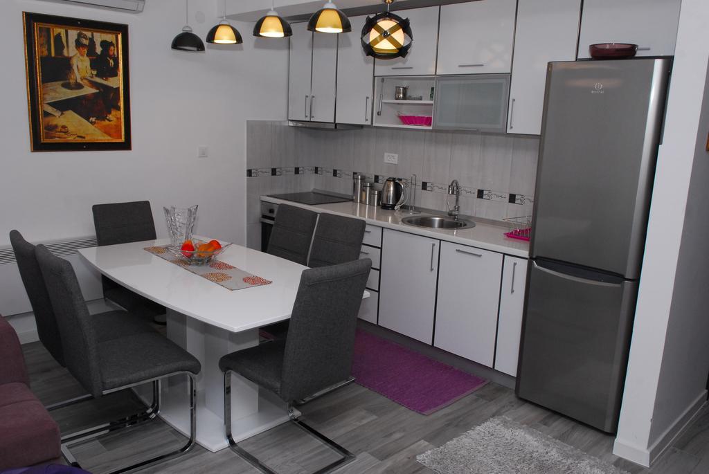 Bjelica Apartments โกตอร์ ภายนอก รูปภาพ